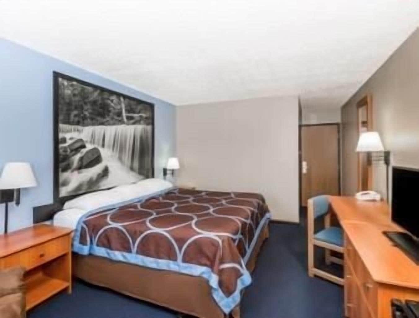 Super 8 By Wyndham Manhattan Ks Exterior photo